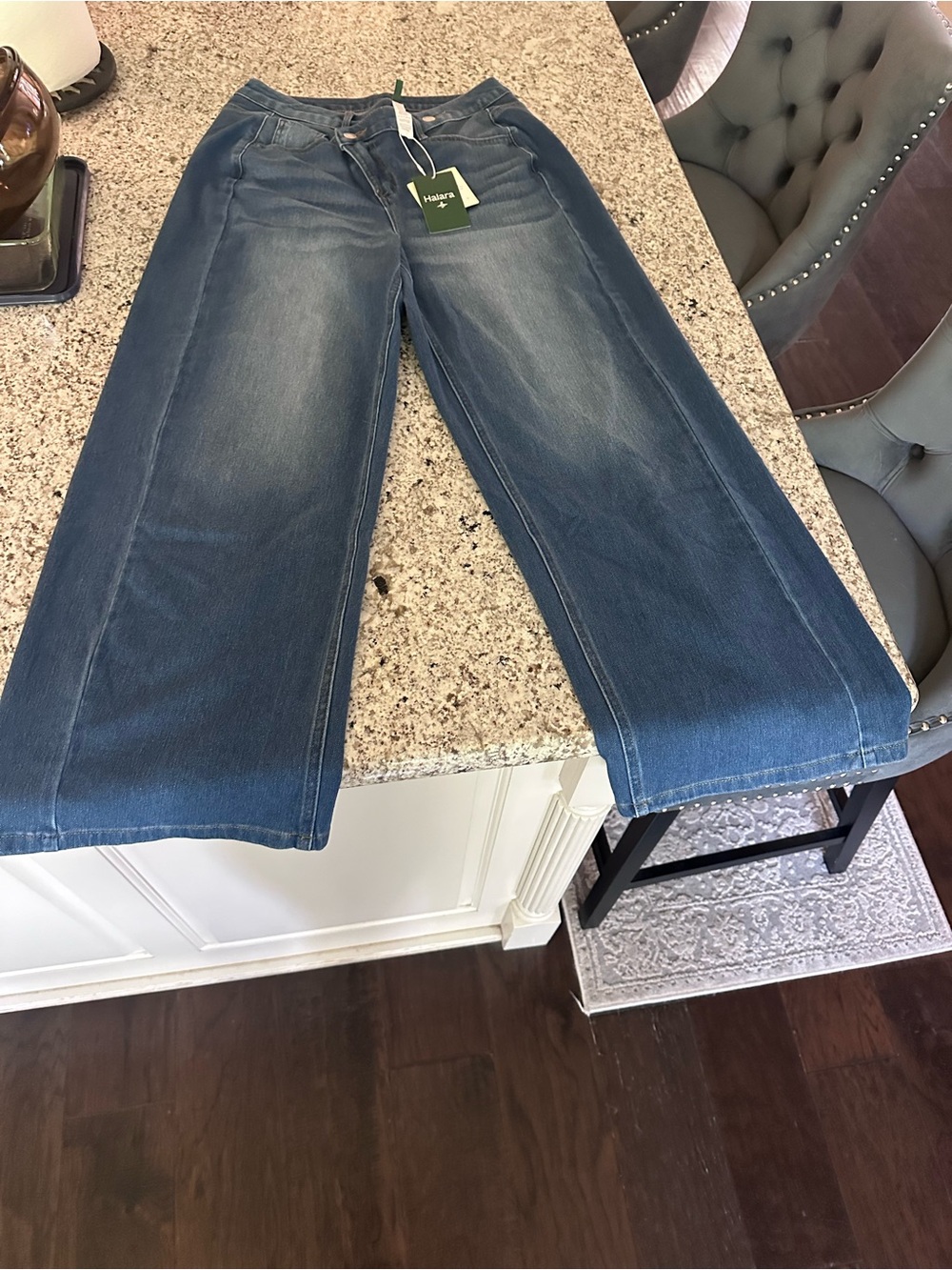 HALARA Wide Leg Jeans in Denim Blue